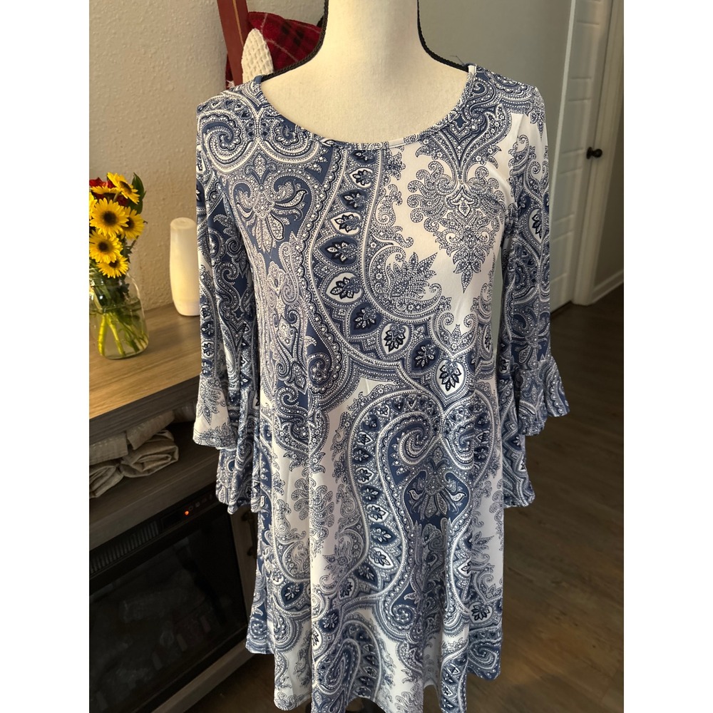 SJS women's small dress blue long sleeve paisley